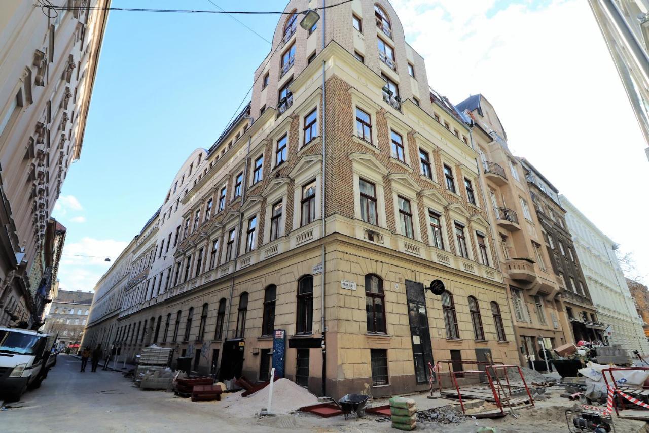 Andrassy Avenue Exclusive Budapeste Exterior foto
